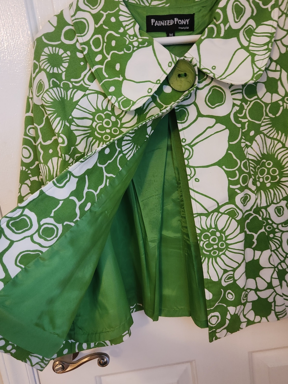 Painted Pony Women's Green & White Floral Jacket - Picture 6 of 10